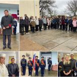 В Крыму «Единая Россия» открыла мемориальные таблички в честь участников СВО