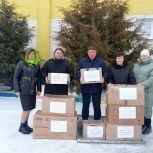 Активисты партии Заводского района передали гуманитарную помощь на СВО