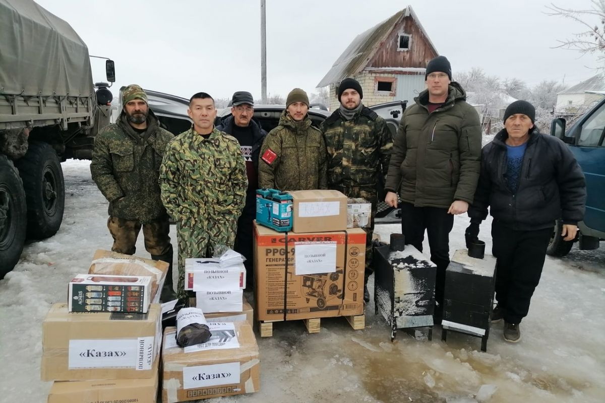 Генераторы, техника и новогодние подарки: «Единая Россия» передала помощь  военнослужащим на фронт