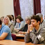 В Смоленске «Женское движение Единой России» организовало конференцию для студентов медицинских вузов