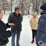 «Партийный десант» в сквере у Музея-диорамы Перми