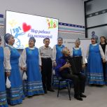 Выставка-концерт «Мир равных возможностей» прошла в Штабе общественной поддержки