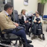 Депутат «Единой России» подарил велотренажёр девочке с инвалидностью из Томска
