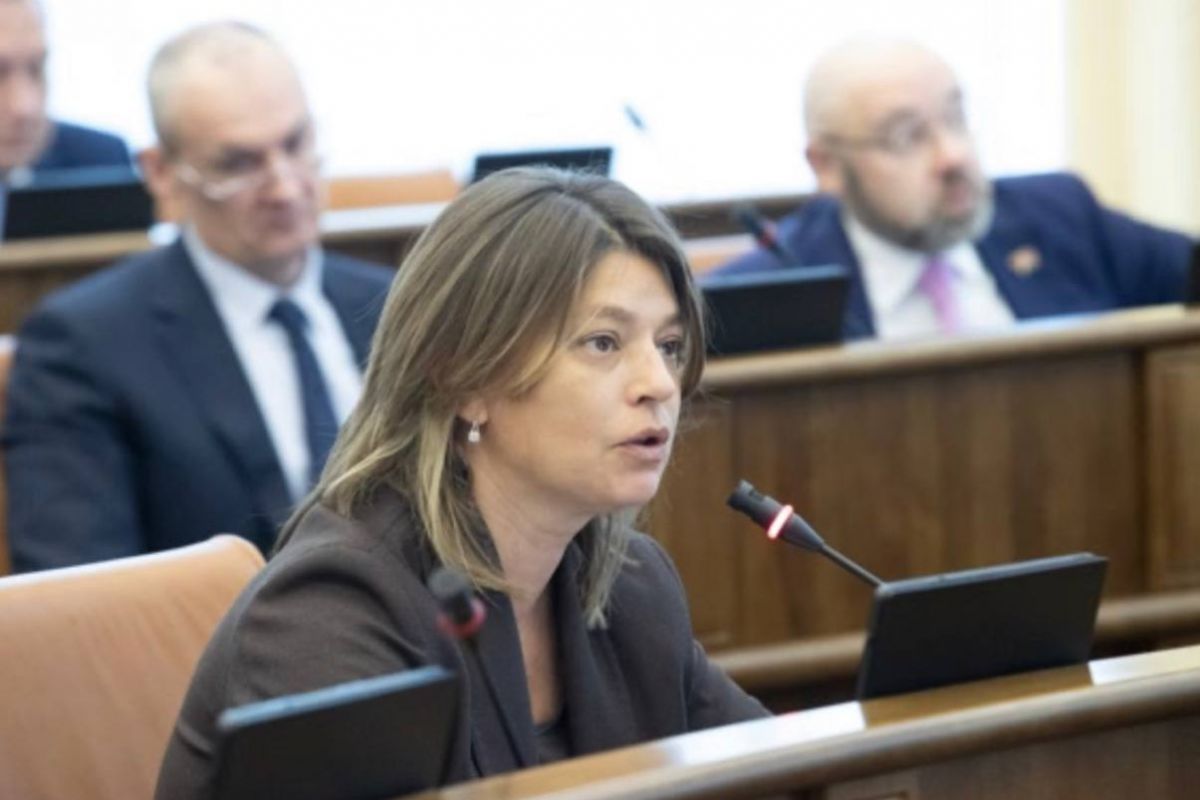 https://krasnoyarsk.bezformata.com/listnews/penzina-muzhchini-kotorie-segodnya/125372339/