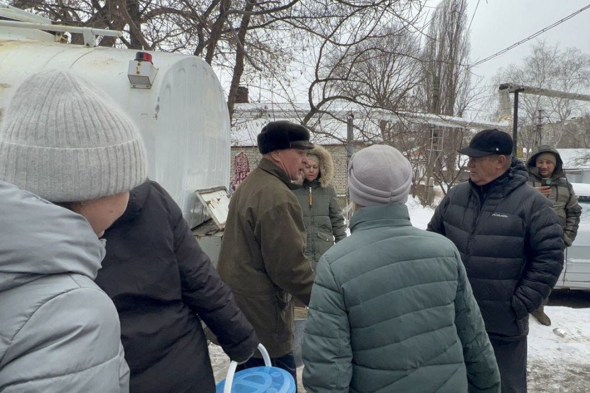 Николай Панков побывал на месте крупной коммунальной аварии. Подачу воды  должны вернуть к 16.00