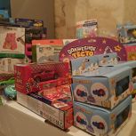 Более 100 кг игрушек собрали единороссы ЮВАО в рамках партийной акции «Коробка храбрости»