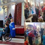 В Приморском крае «Единая Россия» устроила новогодний инклюзивный праздник для детей