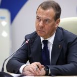 Дмитрий Медведев: 22 года «Единая Россия» является ведущей политической силой страны, пользуется уважением и доверием в обществе