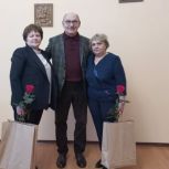 Единороссы Черняховска отметили труд ветеринарных врачей округа