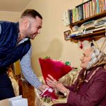 Единороссы поздравили долгожительницу из Красногорска со 105-летием
