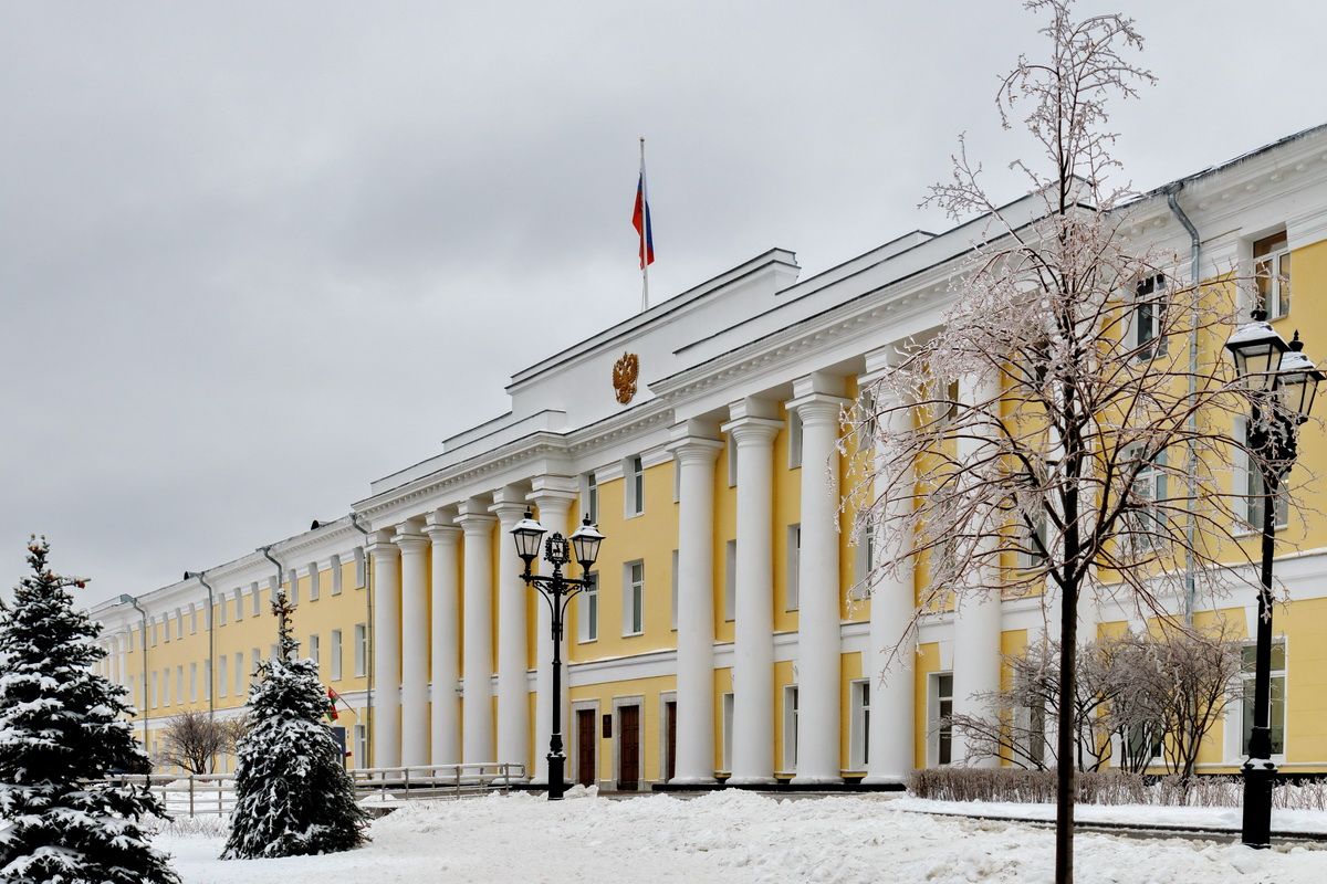 Депутаты Законодательного собрания приняли областной бюджет на следующую трехлетку