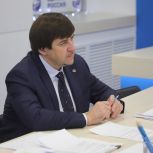 Тюменки задали вопросы по благоустройству города на личном приеме у Максима Афанасьева