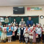 Депутаты-единороссы поздравили обучающихся школ Джанкойского района с наступающим Новым годом