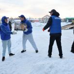 Квадрокоптеры, автомобили: партийцы доставляют посылки на Донбасс