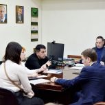 Депутат ЗСК Виктор Тепляков провел прием граждан