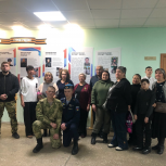 В школе №73 Металлургического района открыли памятные стенды участникам СВО