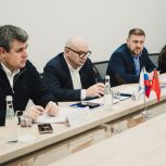 Депутат Госдумы Александр Толмачёв принял участие в Декаде приемов ко Дню рождения «Единой России»