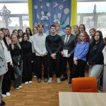 Алексей Карюков встретился с учащимися школы №1 в Златоусте