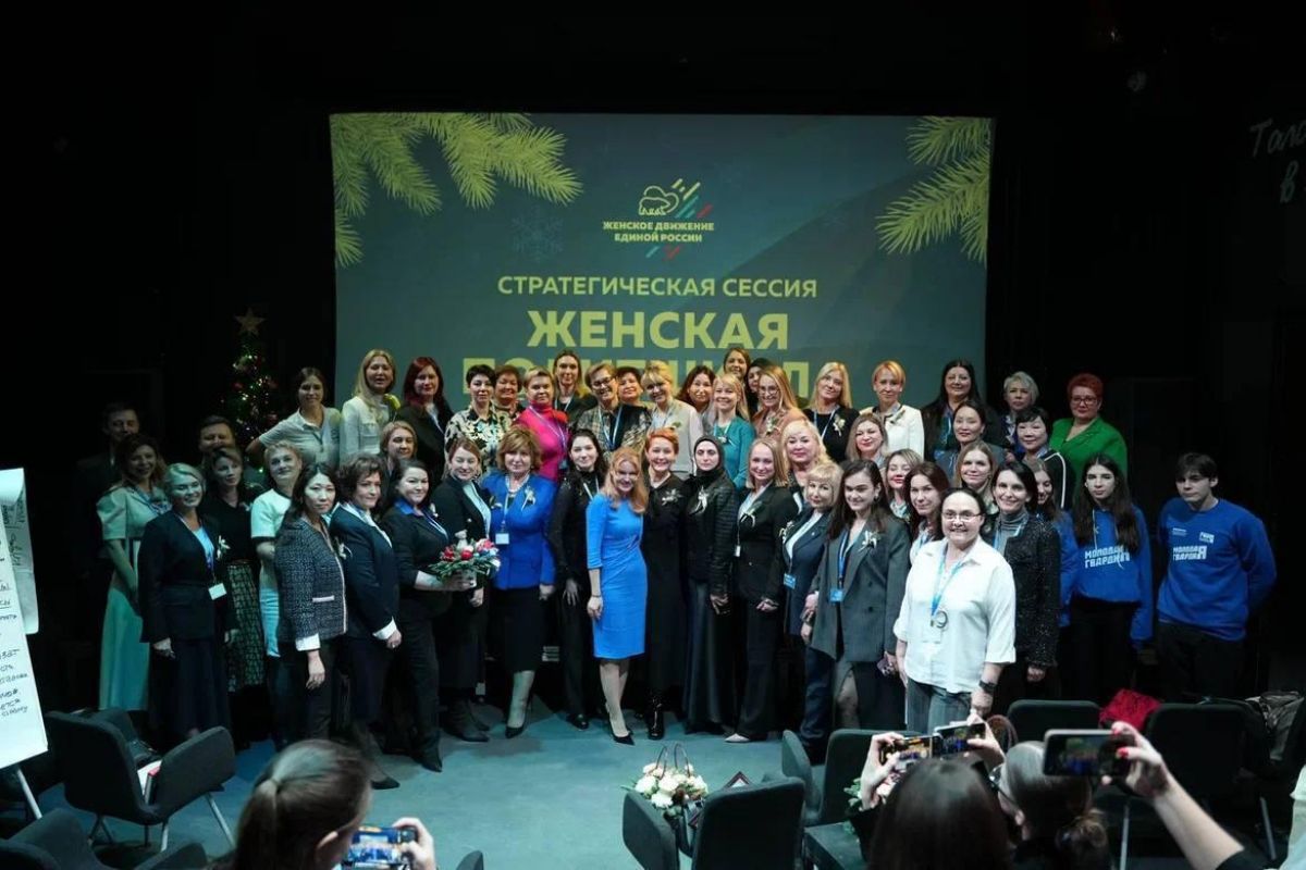 Инстаграм участниц мама в 16