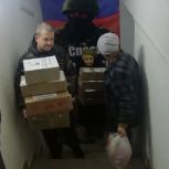 Становлянские единороссы и волонтеры отгрузили гуманитарный груз на передовую