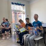 Юным пациентам фтизиопульмонологического центра подарили праздник