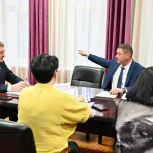 Секретарь Изобильненского отделения партии ответил на вопросы заявителей