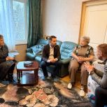 «С Новым годом, ветеран!»: московские депутаты поздравляют ветеранов Великой Отечественной войны с наступающим праздником