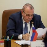 В рамках партийной декады приёмов депутат «Единой России» рассмотрел инициативы, направленные на поддержку молодёжи