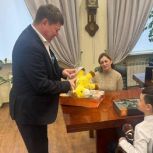 Депутат «Единой России» Александр Пономарёв принял участие в «Елке желаний»