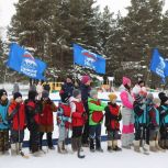 «Единая Россия» провела турнир по детскому хоккею в валенках в Верхнем Уфалее Челябинской области