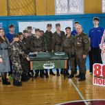 «Единая Россия» открыла в Камне-на-Оби Алтайского края Парту Героя в честь бойца СВО