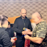 В предновогодние дни Максим Руднев поздравил семьи участников СВО из ЮВАО