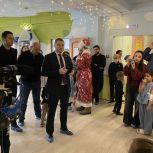 Артём Бичаев и активисты ОНФ устроили праздник для детей в онкологическом центре Махачкалы
