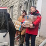Единороссы СВАО отправили на передовую новогодний груз для Таманской дивизии