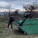 В Балаклавском районе в выходные провели субботник