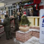 Более 10 тонн гуманитарного груза отправили в преддверии Нового года в зону СВО