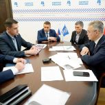 В день рождения партии секретарь регионального отделения провёл приём граждан