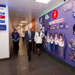 «Единая Россия» проверила качество обновлённых школ, домов культуры и городской инфраструктуры в регионах