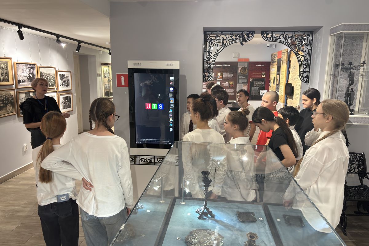 Ученики 8-9 классов МОУ «Каслинская СОШ № 25» совершили увлекательное путешествие в музей