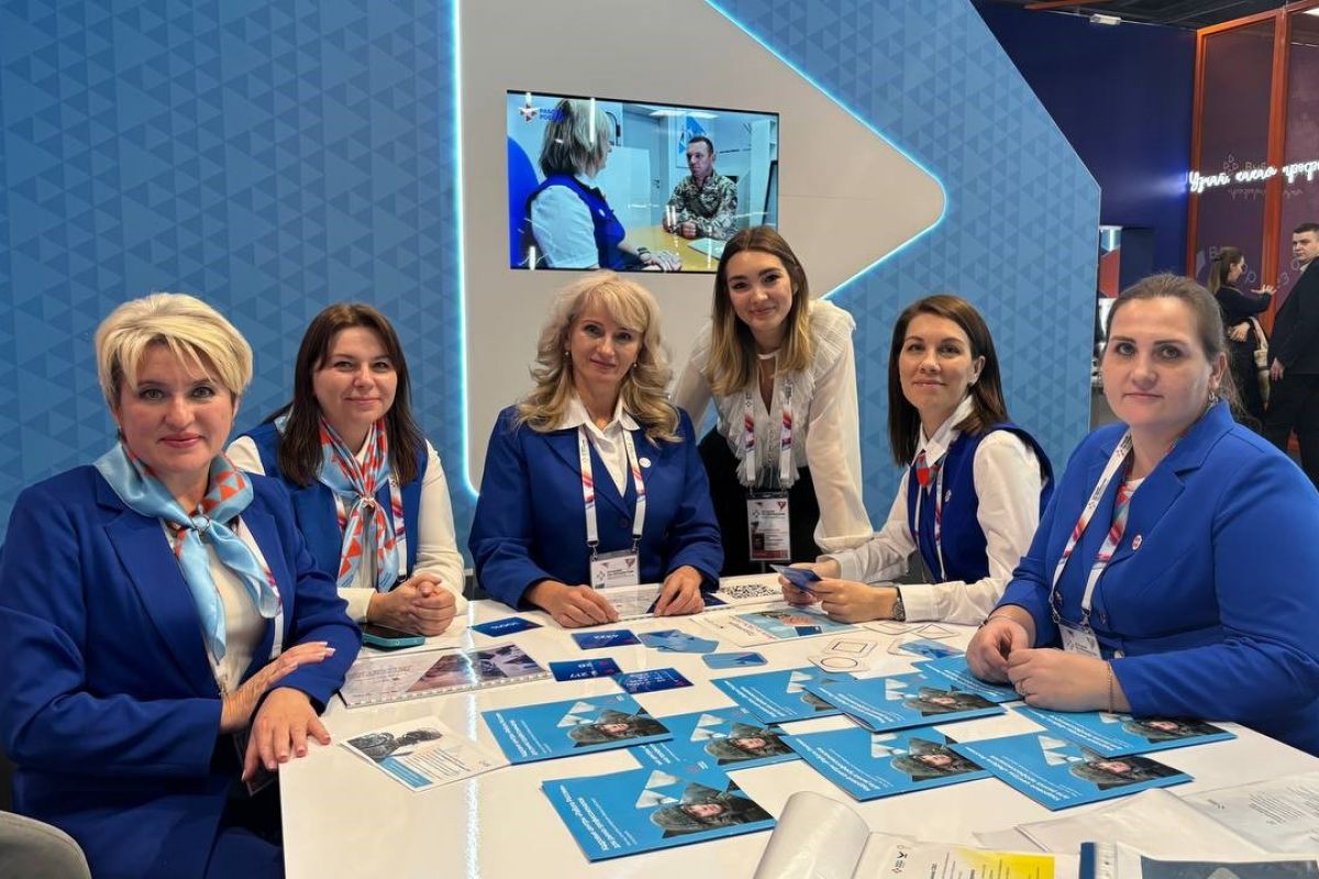 Южноуральские единороссы презентовали на Всероссийском кадровом форуме уникальную региональную практику по трудовой самореализации