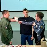 Жгут, повязка, газировка: в Самаре школьников научили навыкам первой помощи