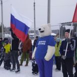 В Минино открыли каток с теплыми раздевалками