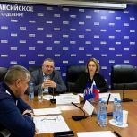 Василий Филипенко и Оксана Михеева помогут югорчанам в решении общественно значимых вопросов