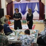 «Единая Россия» подарила праздник: агаповские единороссы организовали шоу для детей с ОВЗ