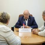 Благоустройство территорий и меры соцподдержки многодетных семей: В «Единой России» работают с обращениями граждан