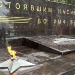 На мемориальном комплексе в городе воинской доблести Зубцове Тверской области зажжен Вечный огонь