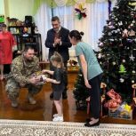 Новогодние подарки от Главы Коми и «Единой России» находят адресатов по всей республике