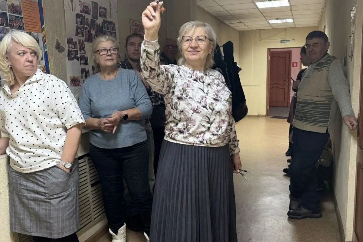 При поддержке «Единой России» в Шелехове Иркутской области состоялись соревнования по дартсу среди людей с ОВЗ