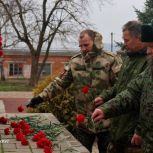 Сохраняя наследие: День Героев Отечества как символ единства и преданности