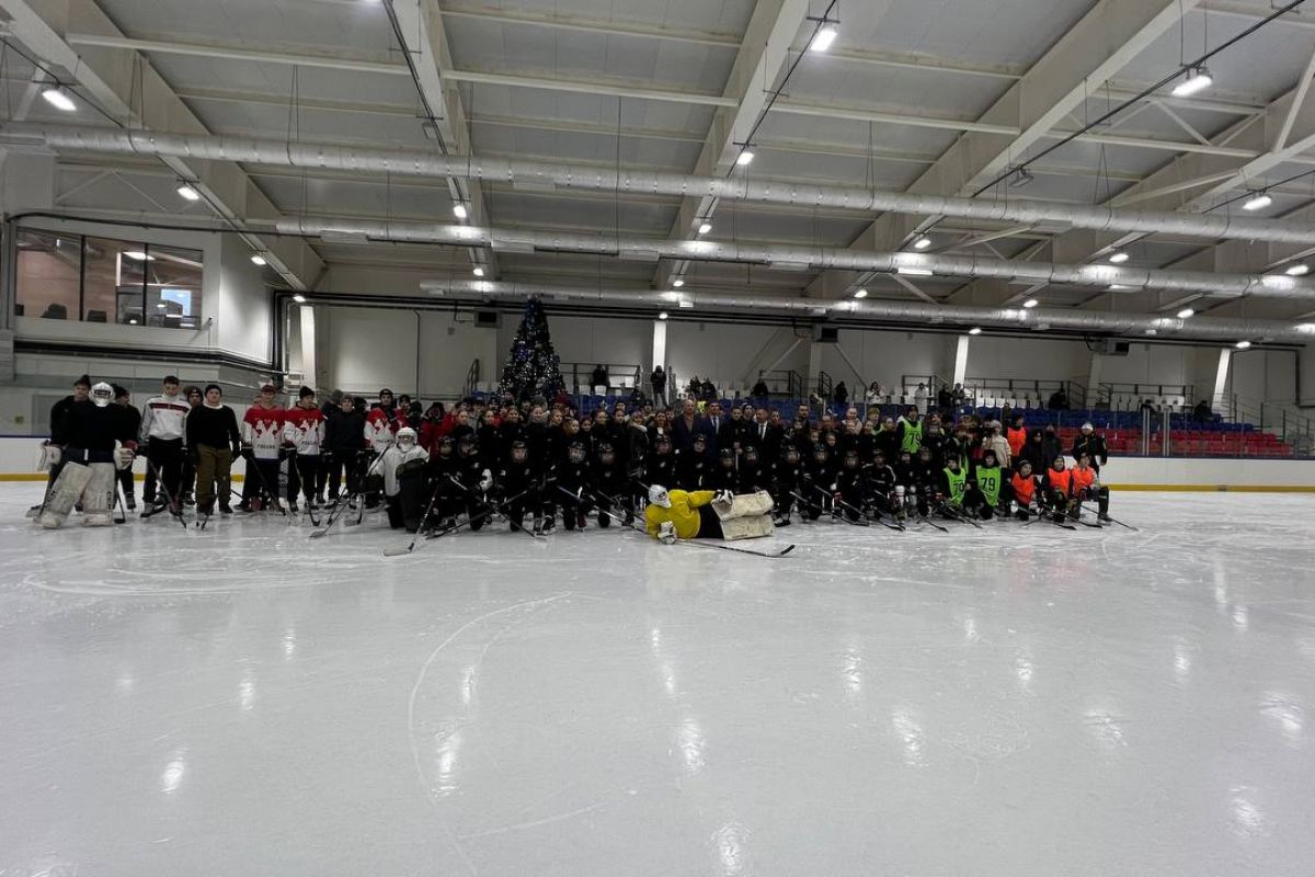 При поддержке «Единой России» стартовал зимний сезон  по хоккею с мячом.